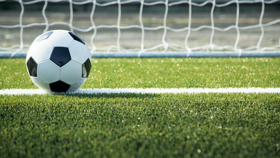 开拓者队记：今天的裁判烂到极点，完全掌控不住局面